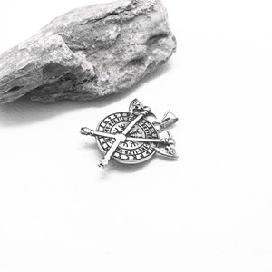 Yunnique – pendentif tête de loup en acier titane, collier unisexe, style européen et américain, bijoux rétro en forme d'animal - Product Image 3