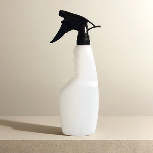 Bouteille pulvérisateur en plastique HDPE avec poignée pour dégraissant de cuisine et désodorisant - Product Image 3