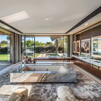 Villa préfabriquée de luxe de 240 m2 à deux étages, suite 4-5 chambres avec salle de bain et salle de sport, maison en acier de style mid-century modern