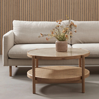 Nordischer Rattan-Couchtisch Massivholz Runde Ecken Modern Maßgefertigt für Wohnzimmermöbel