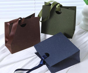15.5x14.5x7.5cm Tas Hadiah Mewah Polos Tanpa Pinggang dengan Pita untuk Aksesoris Perhiasan Tas Kertas Universal - Product Image 5