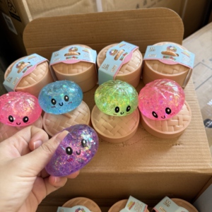 Juguete Promocional de 5.5cm, Bola Antiestrés de Colores con Forma de Dumpling, Juguete Sensorial, Bola de Masa para Apretar, Juguete para Aliviar el Estrés - Product Image 1