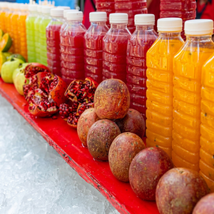 Nueva Temporada, Jugo de Frutas Mixtas Natural con Sabor 100% Puro de la India, Bebida Premium para Exportación a Granel y Distribución Minorista - Product Image 1