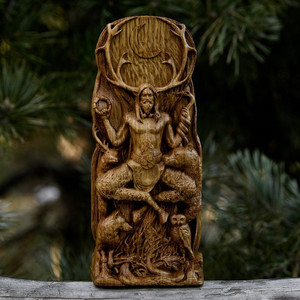 Sculpture en bois artisanale de Cernunnos, statue de Cernun, figurines, dieu cornu, dieu celtique, statue d'autel, dieu païen, dieu wiccan, druide - Product Image 1