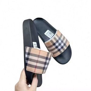 Venta Directa de Fábrica de Pantuflas para Hombre de Alta Calidad. Pantuflas para Mujer. - Product Image 3