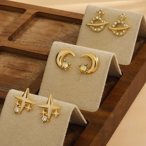 Pendientes <span class=keywords><strong>de</strong></span> Botón Chapados en Oro <span class=keywords><strong>con</strong></span> Diamantes <span class=keywords><strong>de</strong></span> Imitación <span class=keywords><strong>de</strong></span> Colores, Diseño Delicado Inspirado en Estrellas, Luna y Planetas, para Uso Diario Informal, para Mujeres Jóvenes - Product Image 1