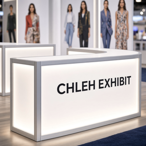 Stand modulaire pour salon professionnel 20x20 en îlot avec affichage LED SEG et enseigne suspendue rétroéclairée pour le salon de l'habillement d'Atlanta en août - Product Image 3