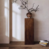 Tabourets carrés en bois style Wabi-sabi, tables basses/tables d'appoint en rondins de bois, ornements rétro en bois massif naturel pour salon et hôtel