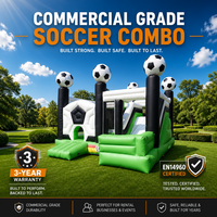 Structure gonflable de football en PVC de qualité supérieure 0,55 mm, toboggan et aire de jeux commerciaux, garantie 3 ans, capacité supérieure à 400 kg, avec souffleur