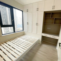 Chambre à coucher style villa française avec tatami et dressing intégré, panneaux écologiques