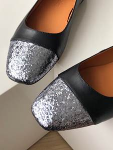 Chaussures plates en cuir d'agneau 100% pour femmes, chaussures de ballet scintillantes, mocassins pour femmes, chaussures décontractées pour filles, chaussures à bout rond, logo personnalisé - Product Image 4