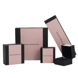 <span class=keywords><strong>GVP</strong></span> Boîte à bijoux en papier rose de couleur assortie populaire Boîte cadeau de bijoux noire personnalisée Paquet de boîte de bague boucles d'oreilles collier de luxe - Product Image 1