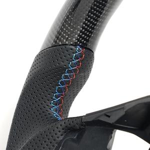 Volante in Fibra di Carbonio di Alta Qualità per <span class=keywords><strong>BMW</strong></span> Serie <span class=keywords><strong>E</strong></span>, Serie 1, Serie 3, X1, <span class=keywords><strong>X5</strong></span>, X6, E70, E71, E84, E87, E90 - Product Image 6