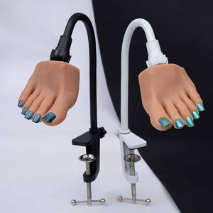 Venta directa de fábrica, herramientas de práctica de pedicura, dedos de los pies de silicona suave con soporte de Base para manicura, práctica de uñas - Product Image 1