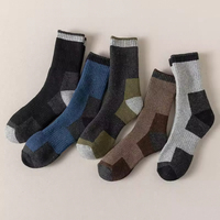 Chaussettes de randonnée en laine pour homme de haute qualité, résistantes, thermiques, anti-humidité, anti-odeur, pour froid extrême, vente en gros