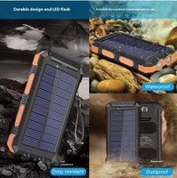 Haute 10000mAh Étanche Solaire Mobile Power Bank Nouvelle Boussole LED Affichage Portable Téléphone Dispositif De Charge LI-Polymère Porte-clés