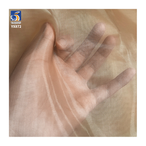 Yx872 Chất Lượng Cao <span class=keywords><strong>60D</strong></span> Mật Độ Cao Thoáng Khí Trọng Lượng Nhẹ Lưới <span class=keywords><strong>100</strong></span>% <span class=keywords><strong>Nylon</strong></span> Cứng Dệt Kim Twill Vuông Wedding Dress Vải - Product Image 4