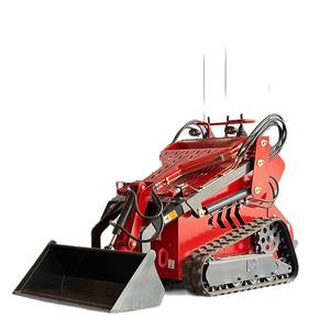 Minicargadora compacta para limpieza agrícola con una variedad de máquinas multiusos - Product Image 5