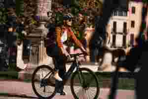 Frenetica City eBike electrique 350W 36V ผู้หญิงแบตเตอรี่9สปีด700C หลัง frenetica (City) frenetica (C) - Product Image 4