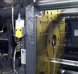 Nhà Máy Giá tốc độ cao servo loại nhỏ Máy ép phun nhựa đúc giá với khuôn làm - Product Image 5