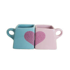 Tasse en céramique de la série Saint-Valentin personnalisée créative Tasse en céramique émaillée de haute qualité avec poignée en forme de cœur - Product Image 4