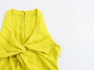 Robe d'été 2024 pour femme, nouvelle collection, effet froissé, avec nœud et fente latérale, style élégant - Product Image 3