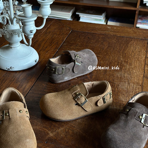 Chaussures en cuir véritable pour enfants, style coréen, avec boucle métallique, semelle souple, couleur unie, nouvelle collection automne 2025 pour garçons et filles - Product Image 2