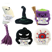 Calendrier de l'Avent 24-en-1 Halloween : Boîte Mystère de Poupées en Peluche au Crochet, Ornements Faits Main en Tricot pour le Soutien Émotionnel Positif, Surprise