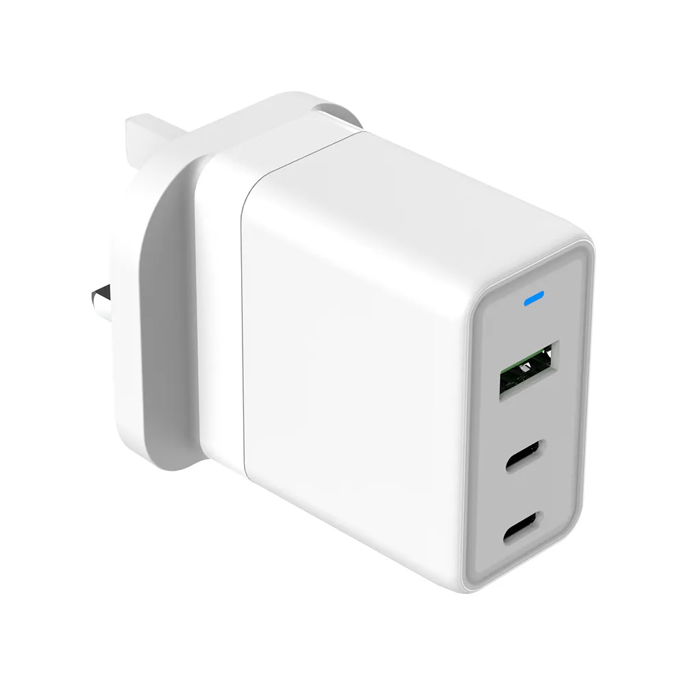 Chargeur mural Gan 65 w Pd UK plug 3 Ports Tablet Laptop Charger , Outlet 65 W article: ZH-3U24T