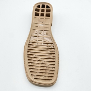 Huadong <strong>Rubber</strong> Square Toed <strong>Women</strong> <strong>Boots</strong> Shoe <strong>Sole</strong> Trendy Shoe Outsole - Product Image 4