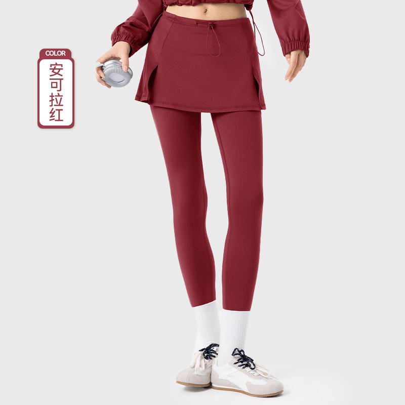 สีแดง ankera