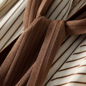 Chemisier <span class=keywords><strong>Femme</strong></span> Style Maillard Automne Effet Deux Pièces Marron Tricoté avec Dos Effet Châle et Rayures Verticales Style Français - Product Image 4