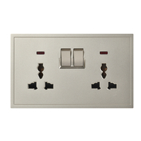 Nuovo arrivo Uk Standard moderno Design semplice stile economico prese elettriche e parete interruttore