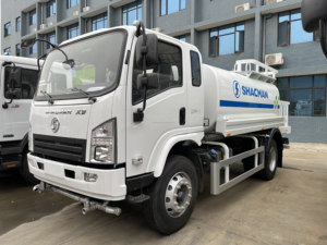 Nuevo Camión Cisterna de Agua para Riego y Control de Polvo en Carreteras, 5m3, para Uso Municipal, en Venta en China - Product Image 4