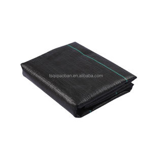 <span class=keywords><strong>Vente</strong></span> directe en gros Tapis de paillage tissé de qualité supérieure pour contrôle des adventices Prix raisonnable Longueur personnalisable Découpe 300g/m² - Product Image 5