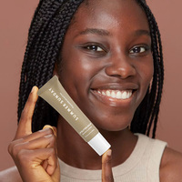 Gloss à lèvres multicolores en marque privée avec 6 couleurs vibrantes, sans cruauté, hydratant et brillant pour le soin des lèvres