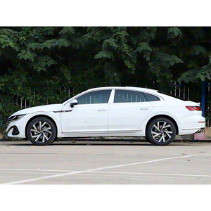 Volkswagen CC Usado para Venta al por Mayor en el Extranjero, Sedán Mediano con Volante a la Izquierda, Rendimiento Estable para Transporte de Pasajeros - Product Image 6