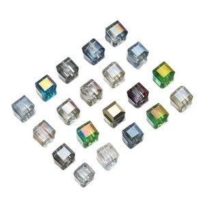 Perles en forme de cube de sucre cristallin 3D carrées irisées pour la fabrication de bijoux en gros - Product Image 5