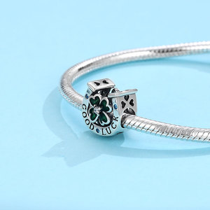 Abalorio de Plata de Ley S925 con diseño de Herradura de la Buena Suerte y Trébol con Esmalte Verde, con Circonita Cúbica y Zircón Azul, para Pulsera, Regalo para Mujer - Product Image 3