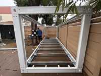 Structure de maison conteneur préfabriquée en acier à toit triangulaire, 20 pieds, 40 pieds, en kit