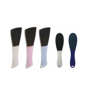 Lima de Pies Clásica, Raspador de Pies Premium, Herramienta de Pedicura, Lima de Uñas y Removedor de Callos con Esponja de Pulido Rápido para el Cuidado de las Uñas - Product Image 1