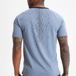 T-shirt pour <span class=keywords><strong>homme</strong></span> en polyester Design de logo personnalisé Qualité Col en O Épaule surdimensionnée <span class=keywords><strong>Street</strong></span> <span class=keywords><strong>Wear</strong></span> T-shirt vierge pour <span class=keywords><strong>homme</strong></span> - Product Image 4