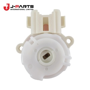 สวิตช์ชุดจุดระเบิดหรือสตาร์ทเตอร์ไฟฟ้าสำหรับโตโยต้า HIACE LH103 1993-1998 84450-26090 84450-26100 - Product Image 3