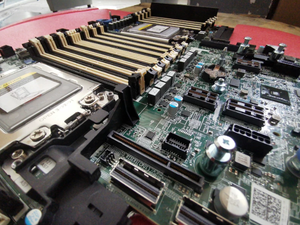 Placa base para Dell R750 <span class=keywords><strong>R750XA</strong></span> R7525 K8F35 PYVT1 74H08 YHMCJ - Product Image 3