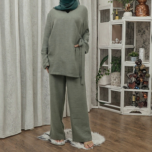 Conjunto de Dos Piezas de Abaya Musulmana para Mujer, Blusa de Manga Larga de Poliéster Arrugado y Pantalones, Ropa Informal Modest de Dubái - Product Image 3