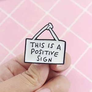 Broche <span class=keywords><strong>de</strong></span> cartel con cita personalizada, paquete Simple, sombrero, Pin esmaltado, letra, solapa, regalo <span class=keywords><strong>de</strong></span> joyería, insignia personalizada, Pin con emblema - Product Image 4