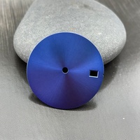 Prix d'usine SKX007 Cadran bleu soleil 28,5 mm pour montre, faible MOQ, double pied, mouvement NH35/36, en laiton