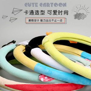 Cartoon Steering Wheel Cover Plush Winter Warmth For <b>Car</b> With Bow Design - Product Image 3