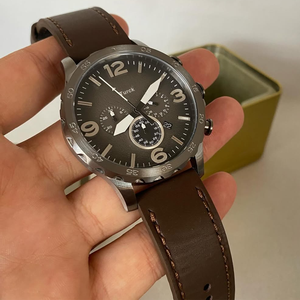 นาฬิกาข้อมือผู้ชายแบบเรียบง่าย ขนาด 50 มม. ควอตซ์โครโนกราฟ สายหนัง ตัวเรือนสแตนเลส พร้อมหน้าปัดแสดงวันที่ - Product Image 4