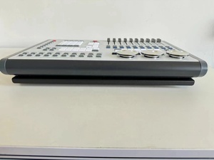 <span class=keywords><strong>Console</strong></span> de Contrôle d'Éclairage MISS DMX 512, Commutateur Manuel, 100-220V, Garantie 2 Ans, 4.7kg, Titan Mobile Chine - Product Image 3